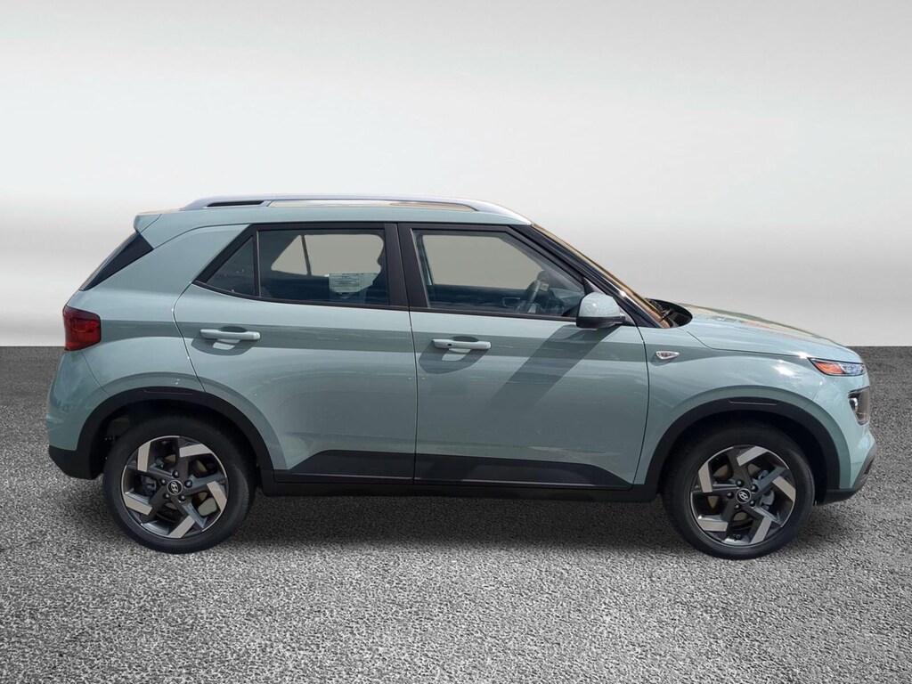 New 2026 Hyundai Venue SEL SUV