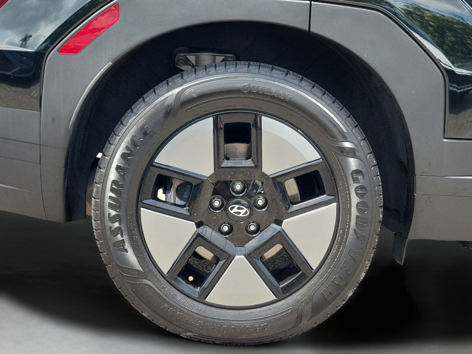 2025 Hyundai Santa Fe SEL - Photo 43