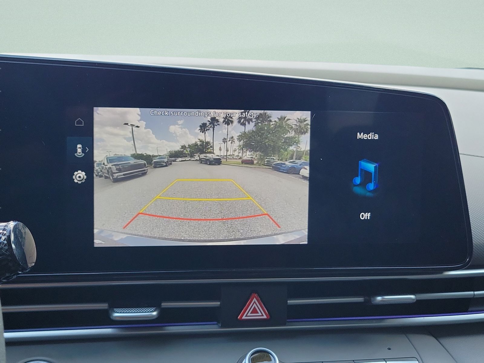 2024 Hyundai Elantra SEL - Photo 36