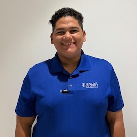 Staff member Dayron Navarro from ID_b3dd0e123fab