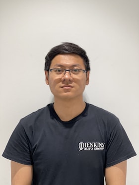 Staff member Zaw Myat from ID_30a46819ff31