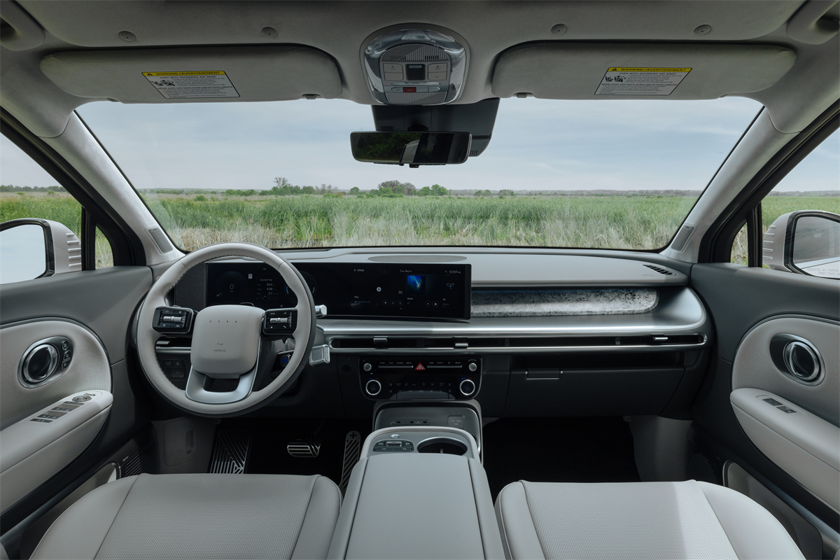 Hyundai ioniq 9 interior image