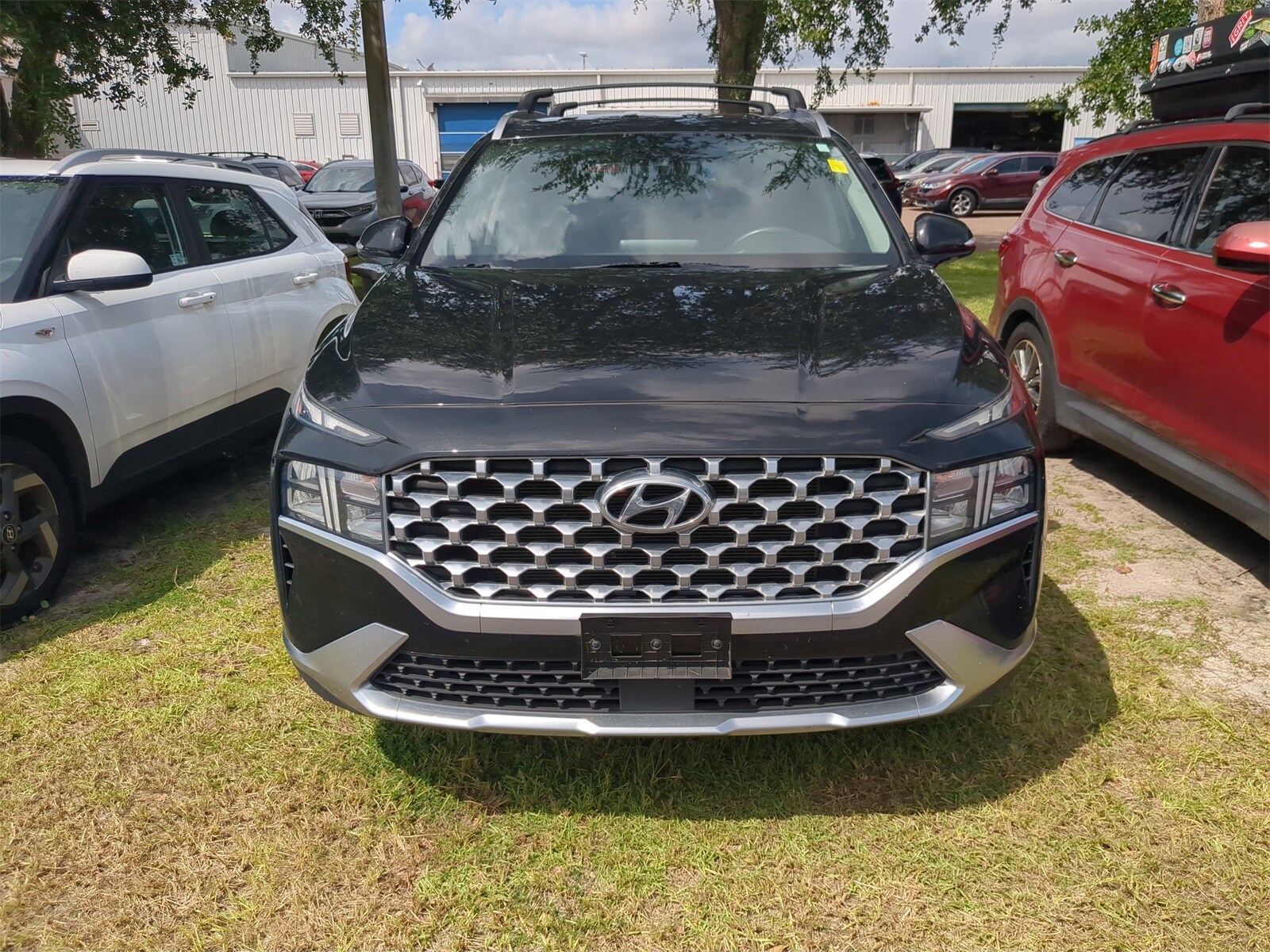 2022 Hyundai Santa Fe SEL photo 2