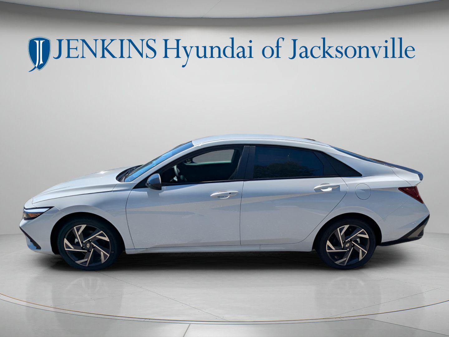 2025 Hyundai Elantra Blue - Photo 10