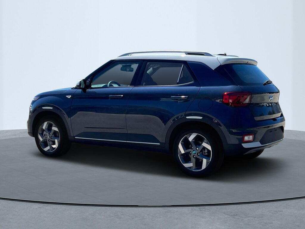New 2025 Hyundai Venue Limited SUV