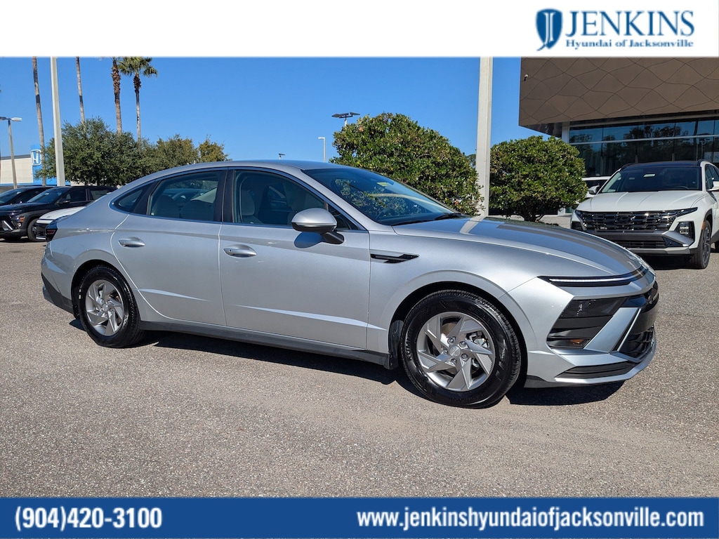 Used 2025 Hyundai Sonata SE Sedan