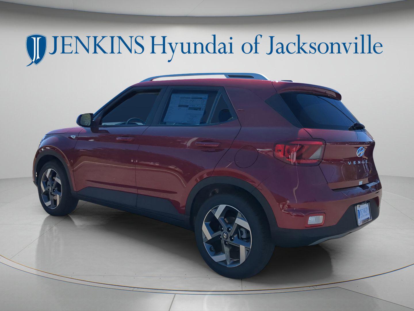 2025 Hyundai Venue SEL - Photo 8