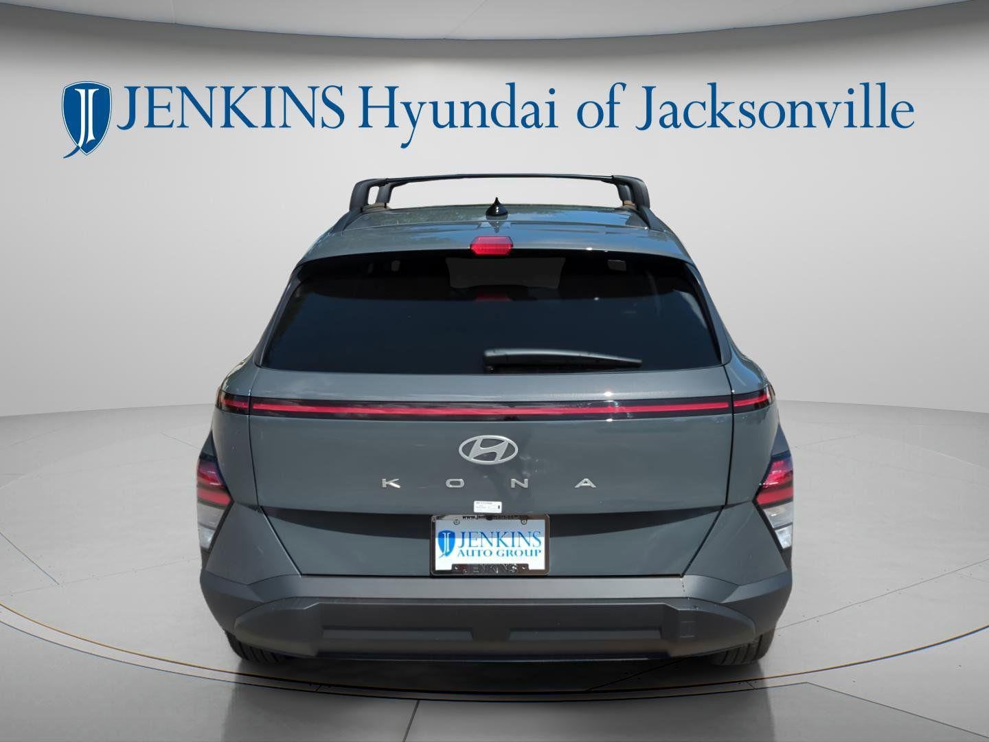 2025 Hyundai Kona SEL Convenience - Photo 6