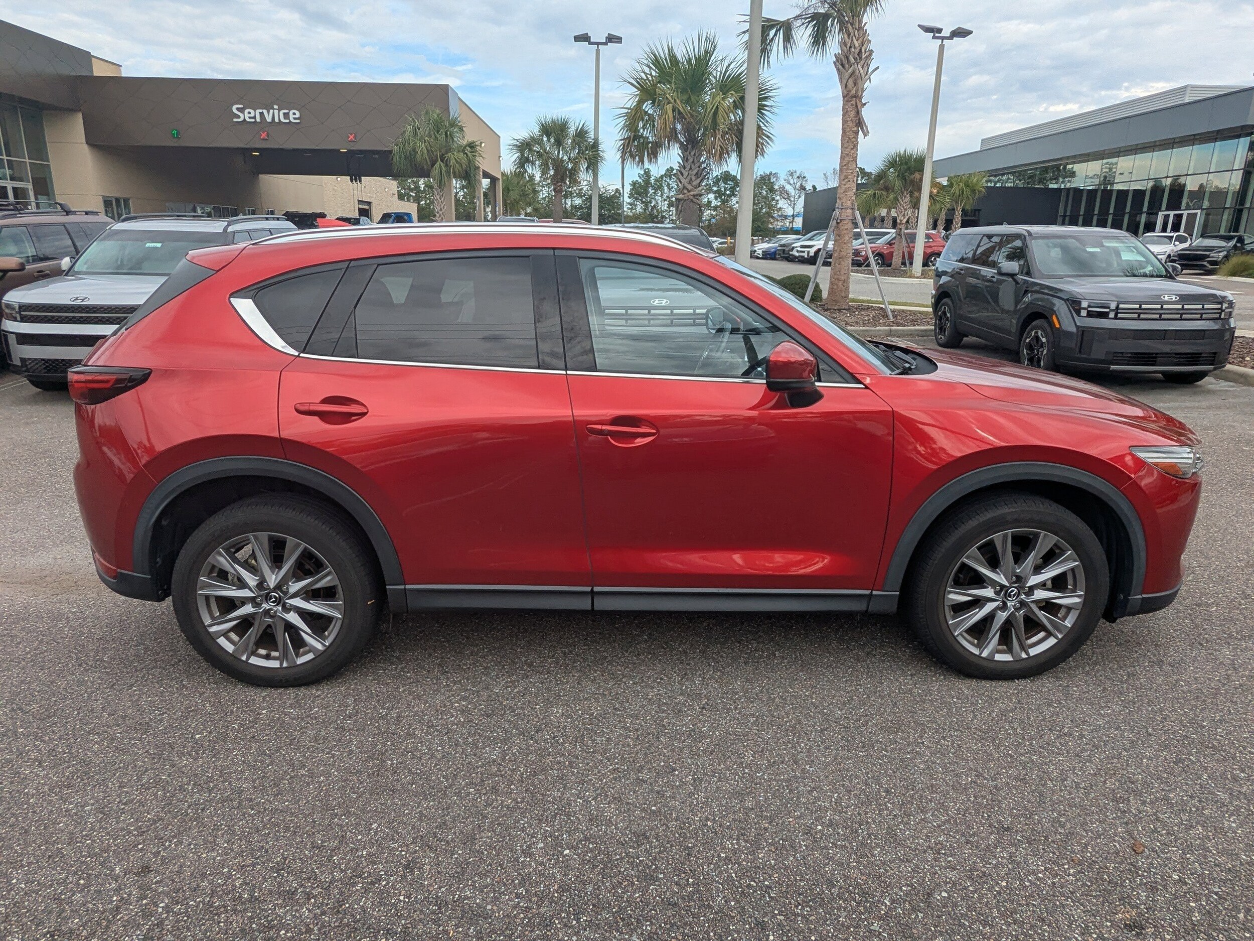 2021 Mazda CX-5 Grand Touring photo 2