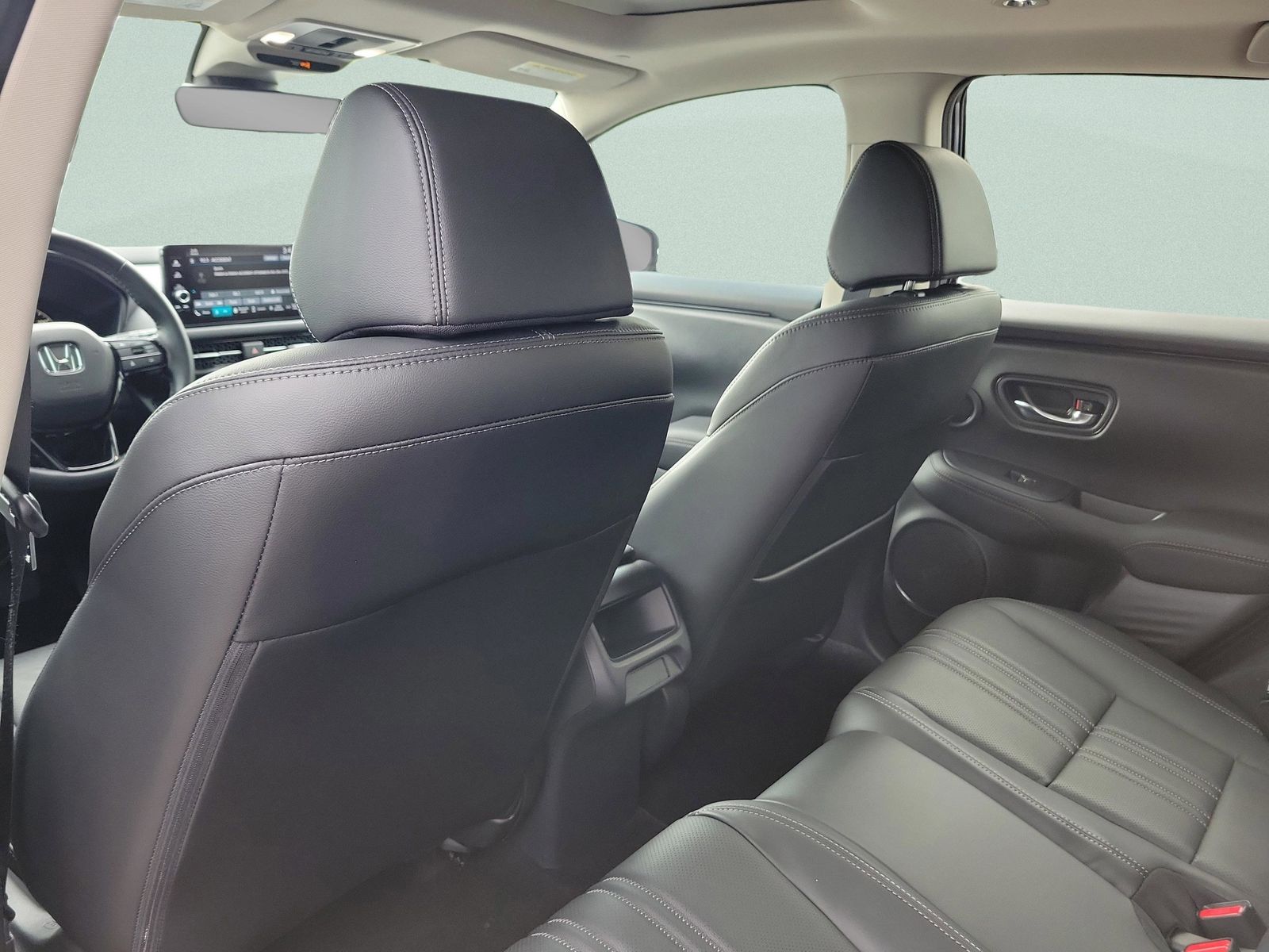 2025 Honda HR-V EX-L - Photo 17