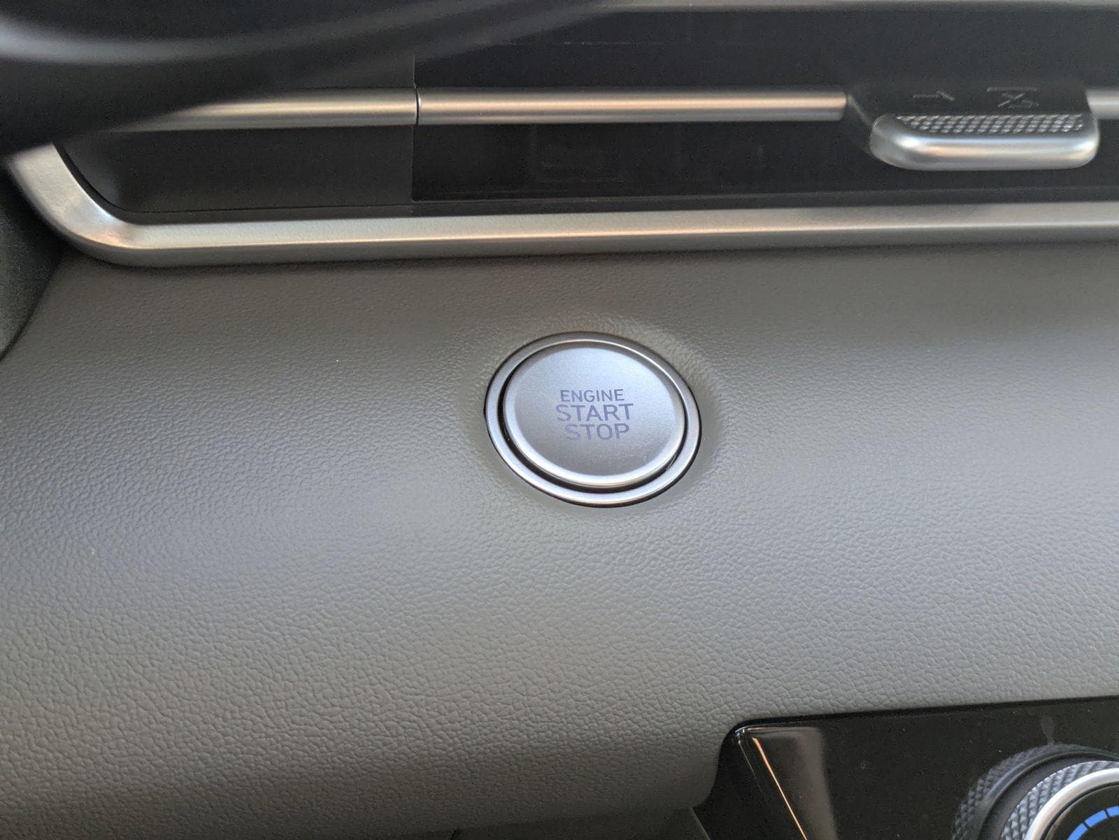 2026 Hyundai Elantra 17
