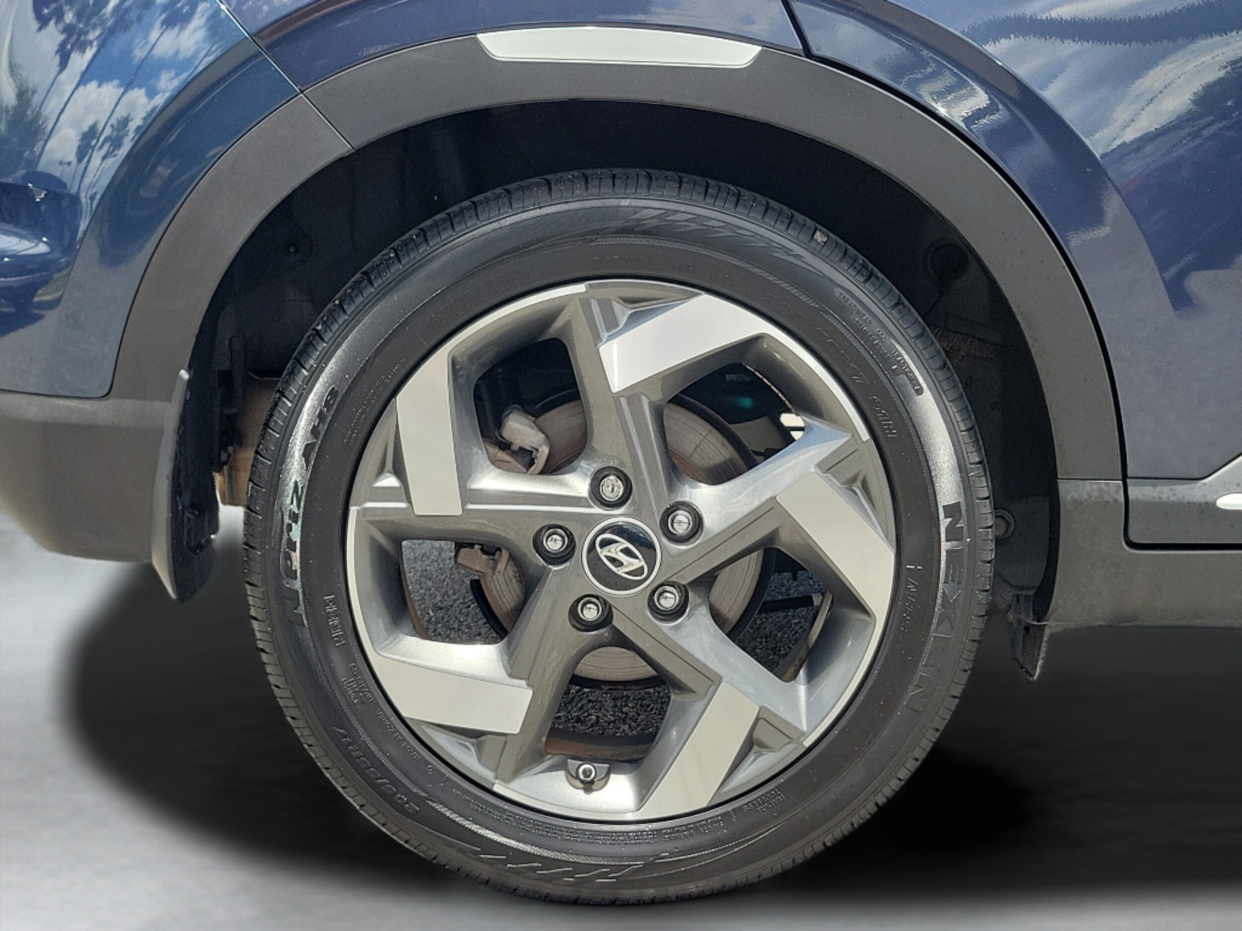 2023 Hyundai Venue Limited - Photo 41
