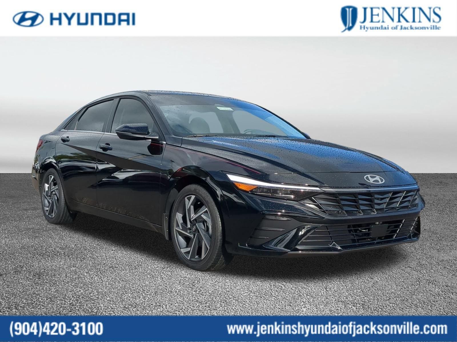 2025 Hyundai Elantra Limited's photo