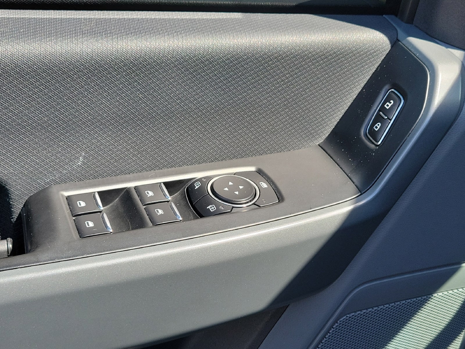 2023 Ford F-150 XLT - Photo 26
