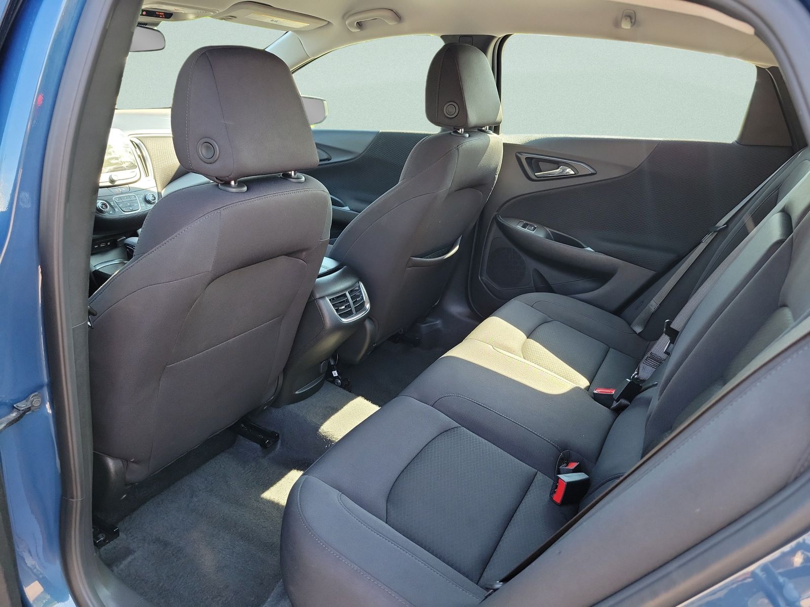 2025 Chevrolet Malibu 1LT - Photo 17