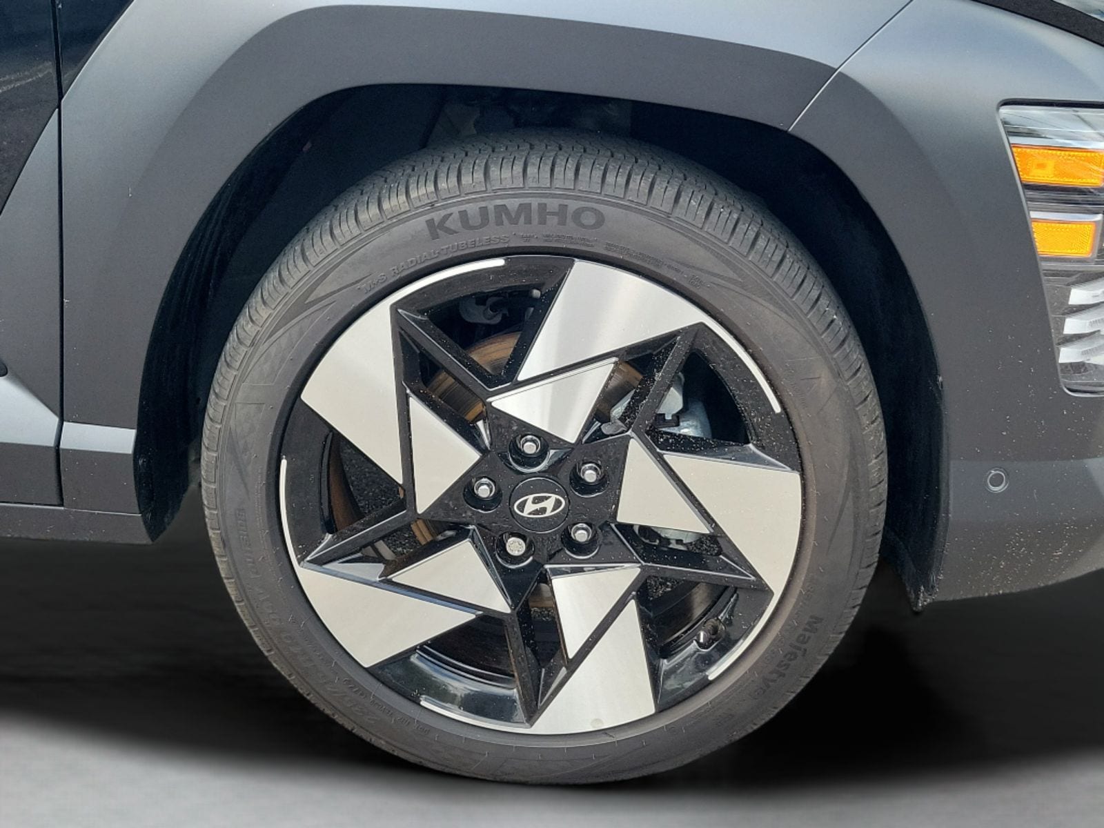 2025 Hyundai Kona Limited - Photo 41