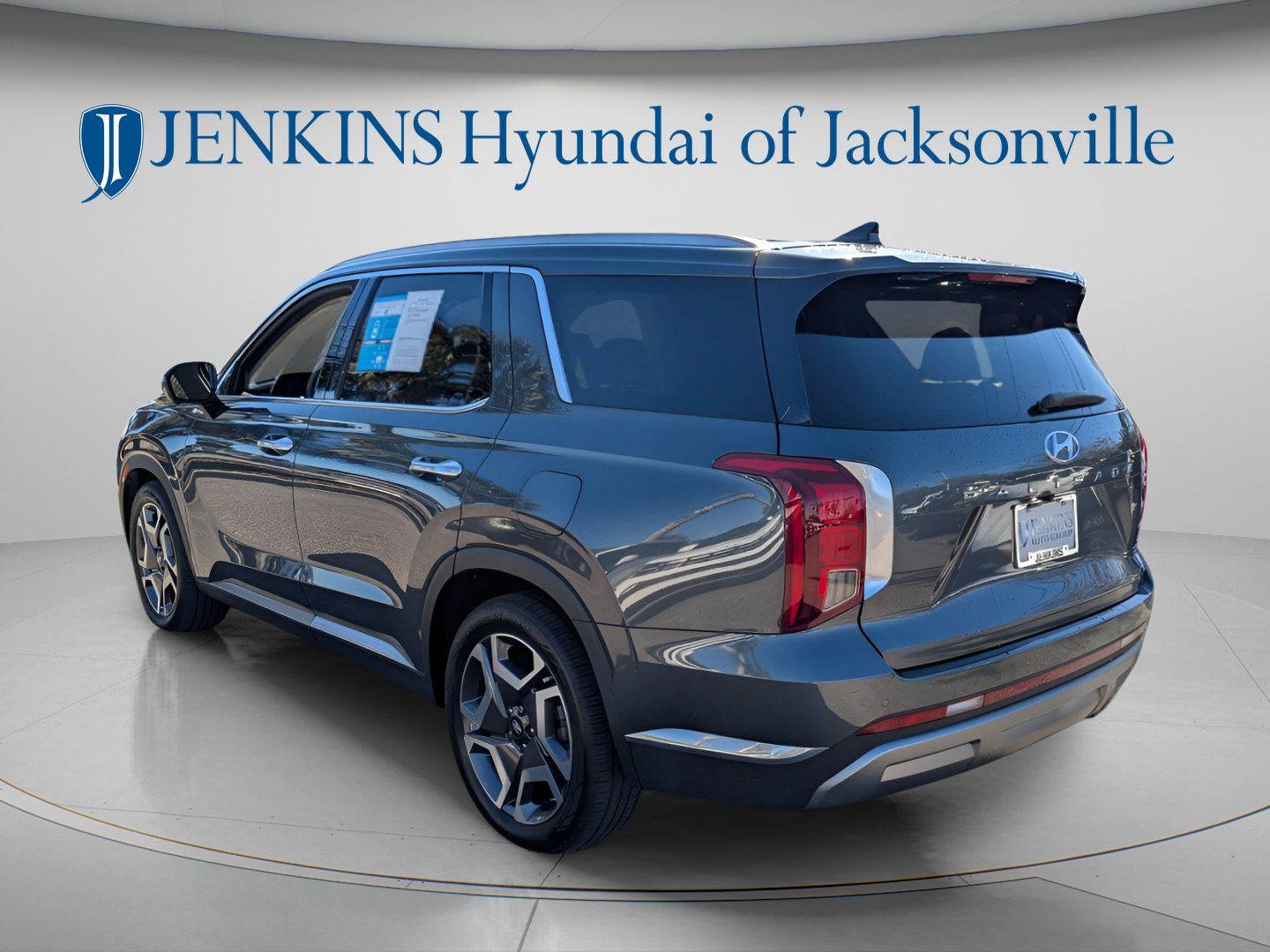 2023 Hyundai Palisade Limited - Photo 8