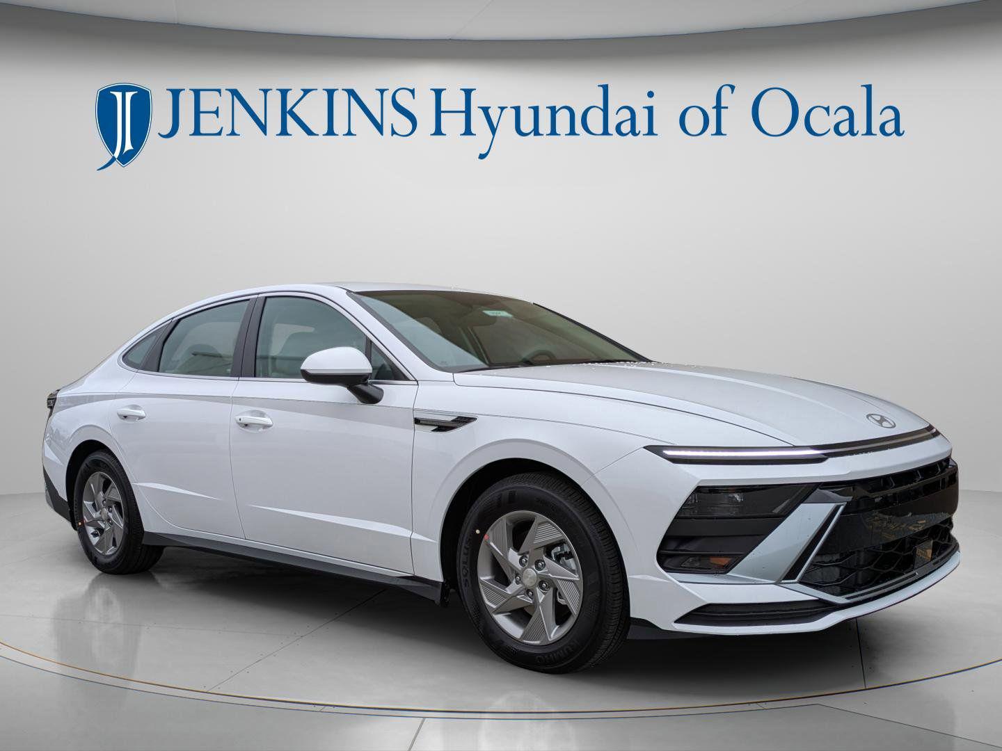 2026 Hyundai Sonata Hybrid Sedan 