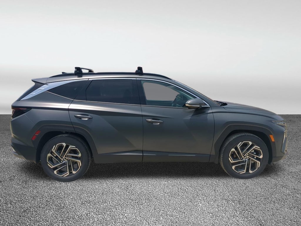 New 2025 Hyundai Tucson Limited FWD SUV