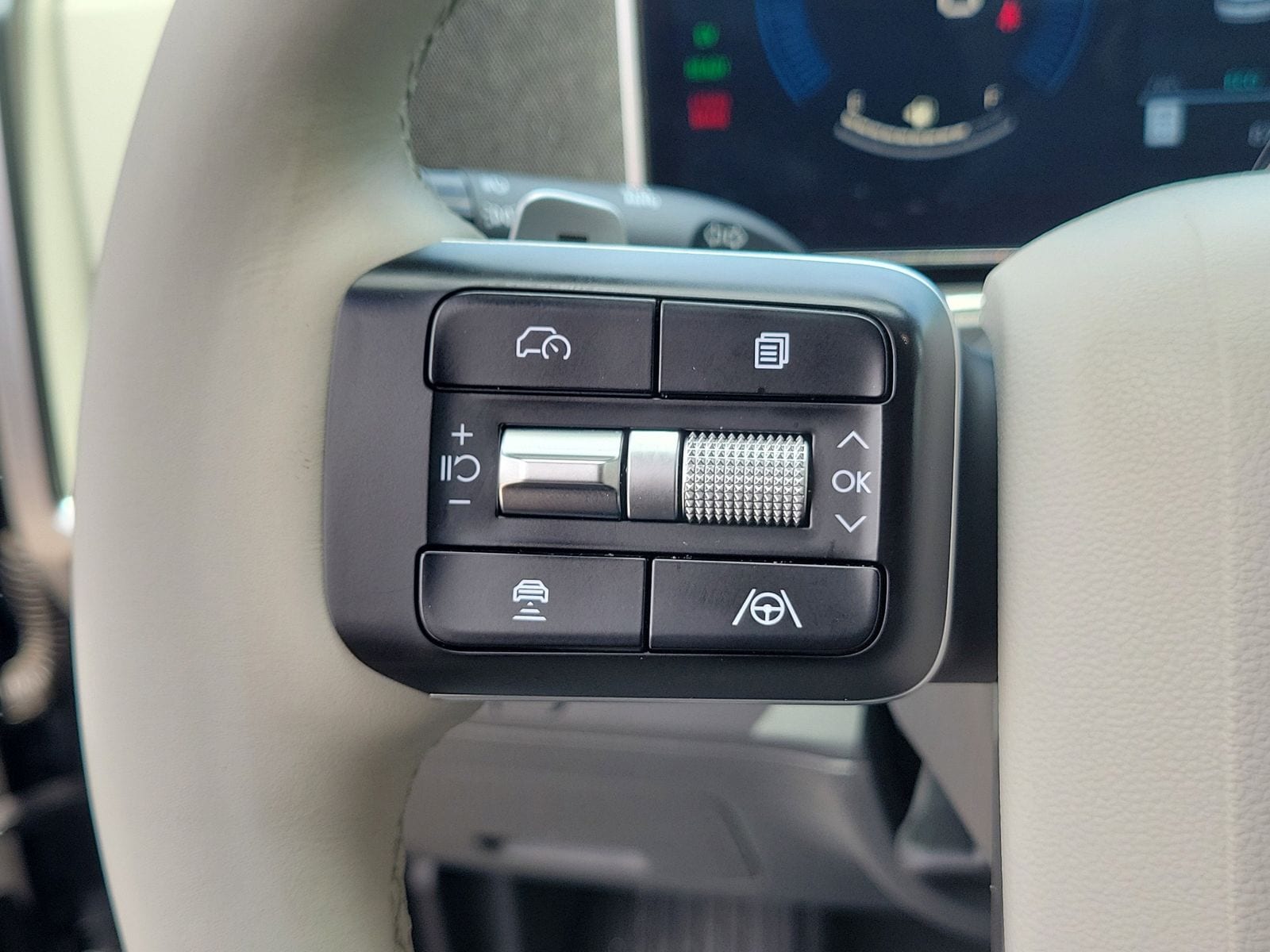 2025 Hyundai Santa Fe SEL - Photo 34