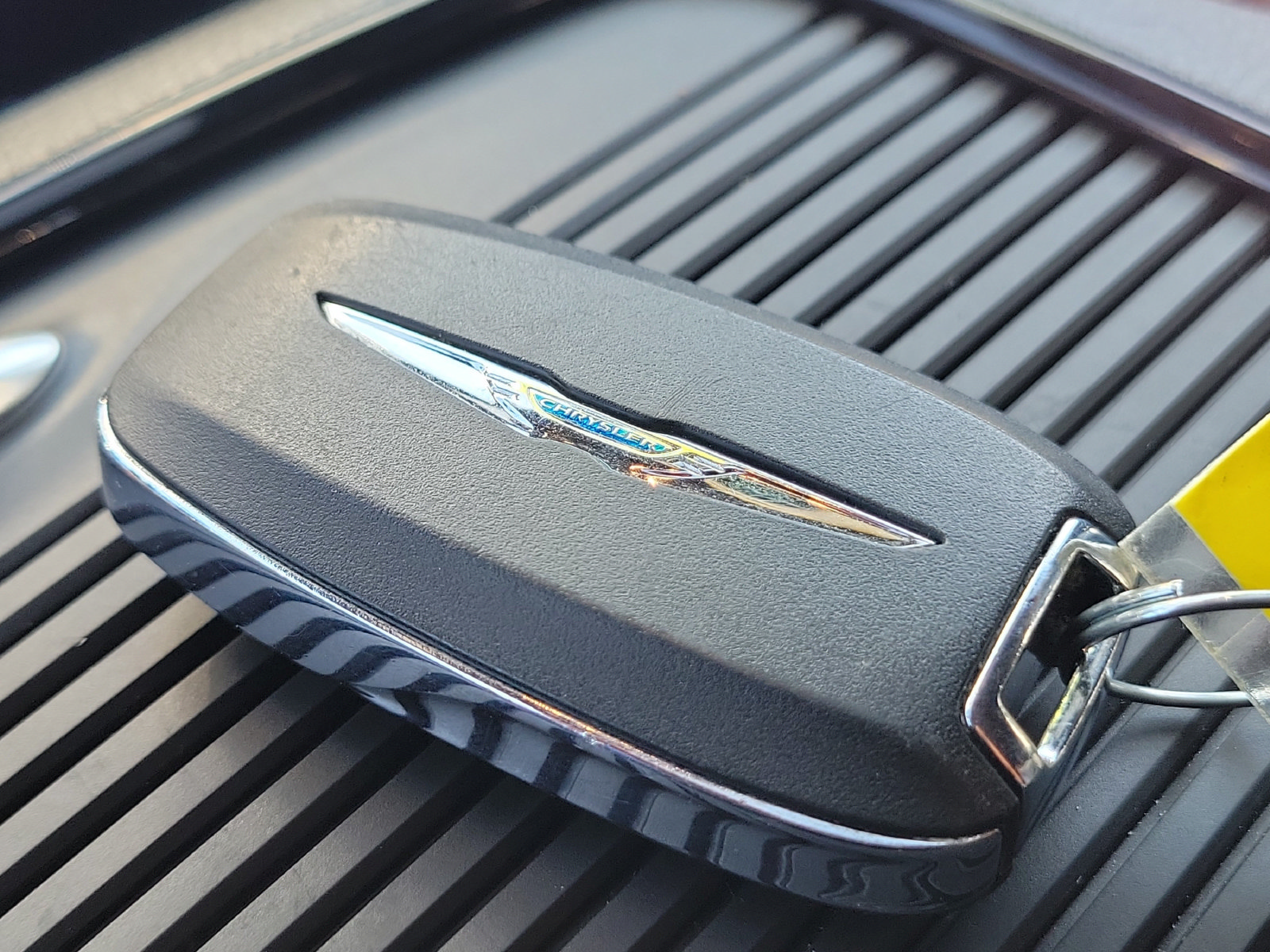 2025 Chrysler Pacifica Limited - Photo 40