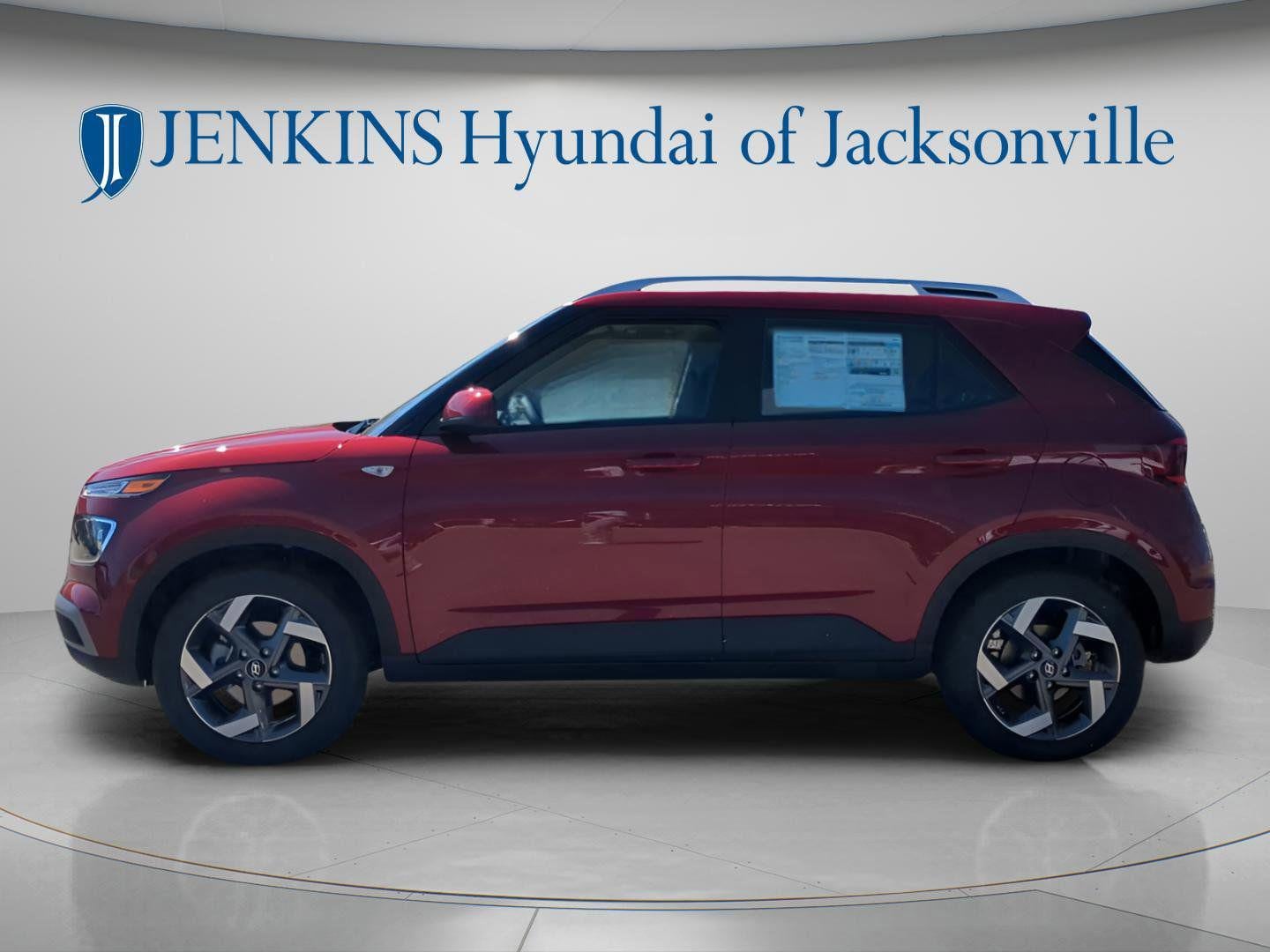 2025 Hyundai Venue SEL - Photo 10