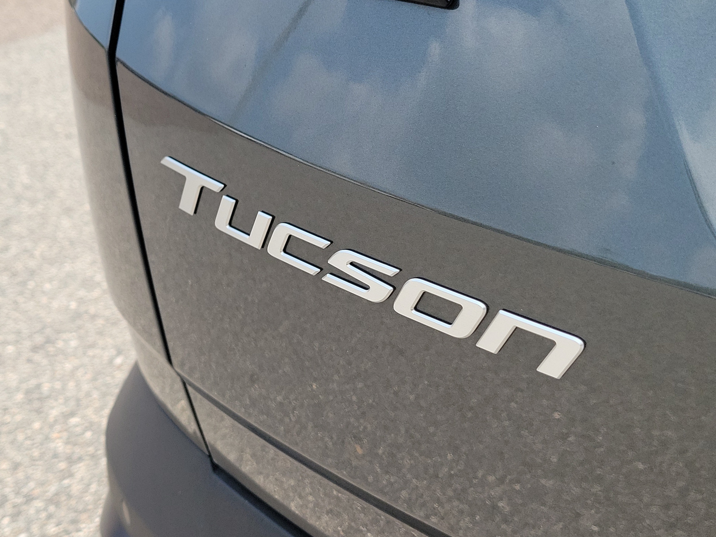2026 Hyundai Tucson Limited - Photo 14