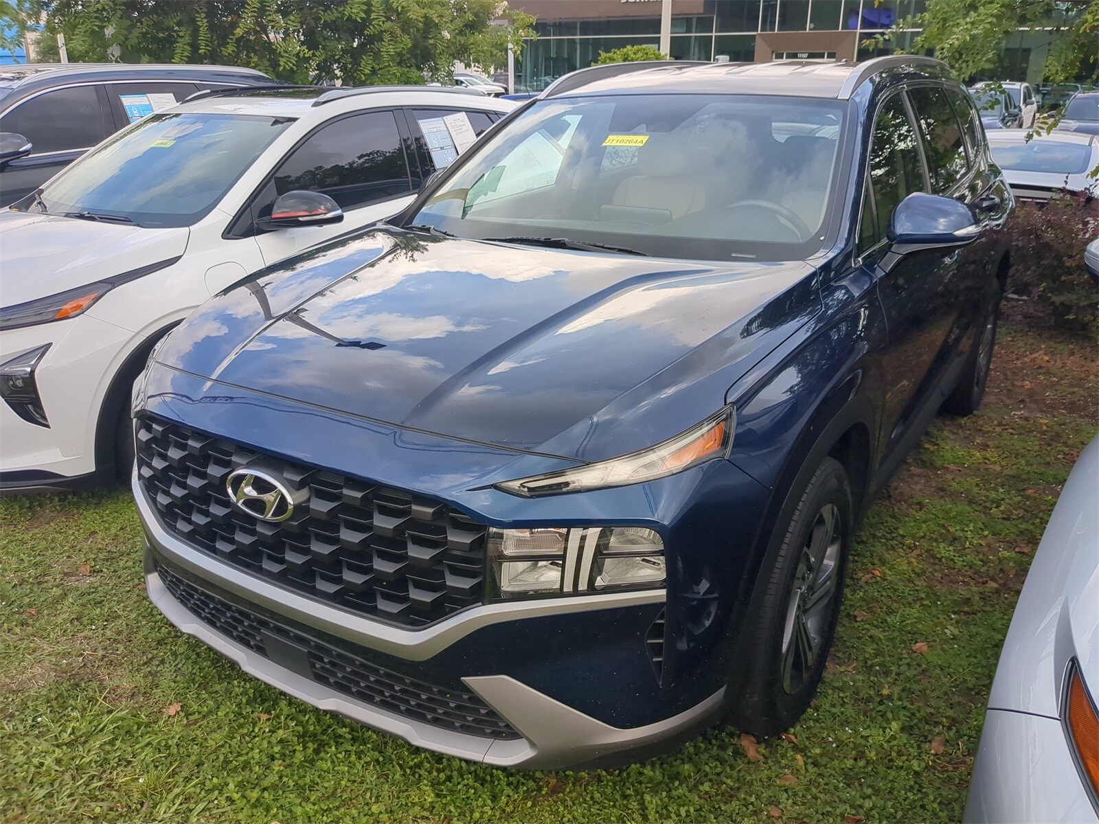 2023 Hyundai Santa Fe SEL photo 3