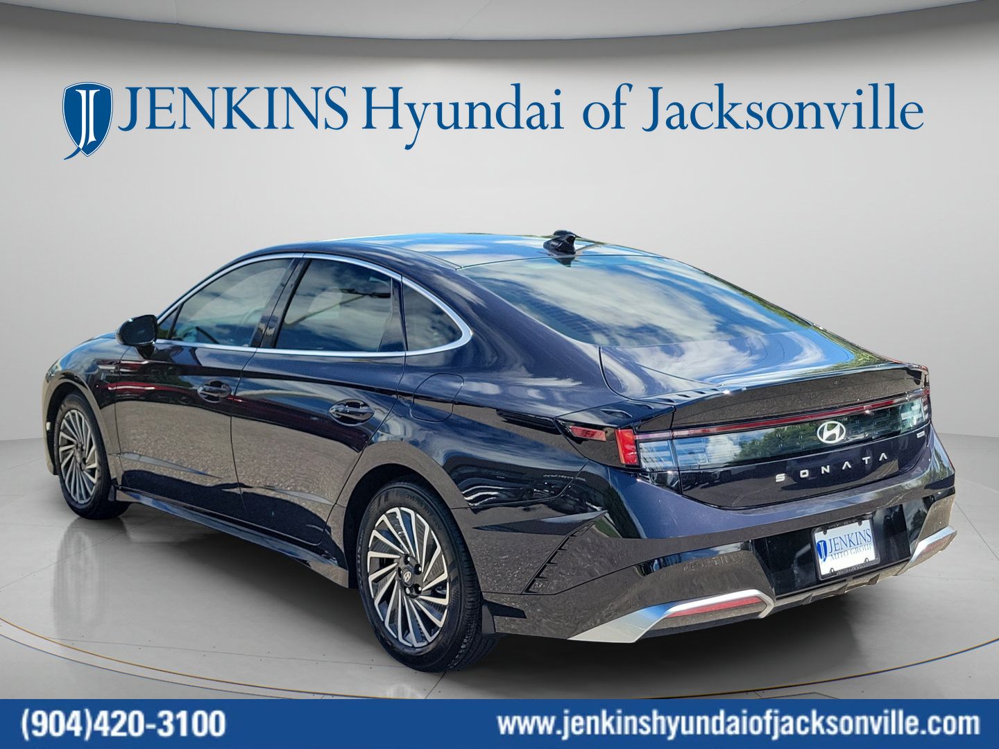 2025 Hyundai Sonata Hybrid SEL - Photo 8