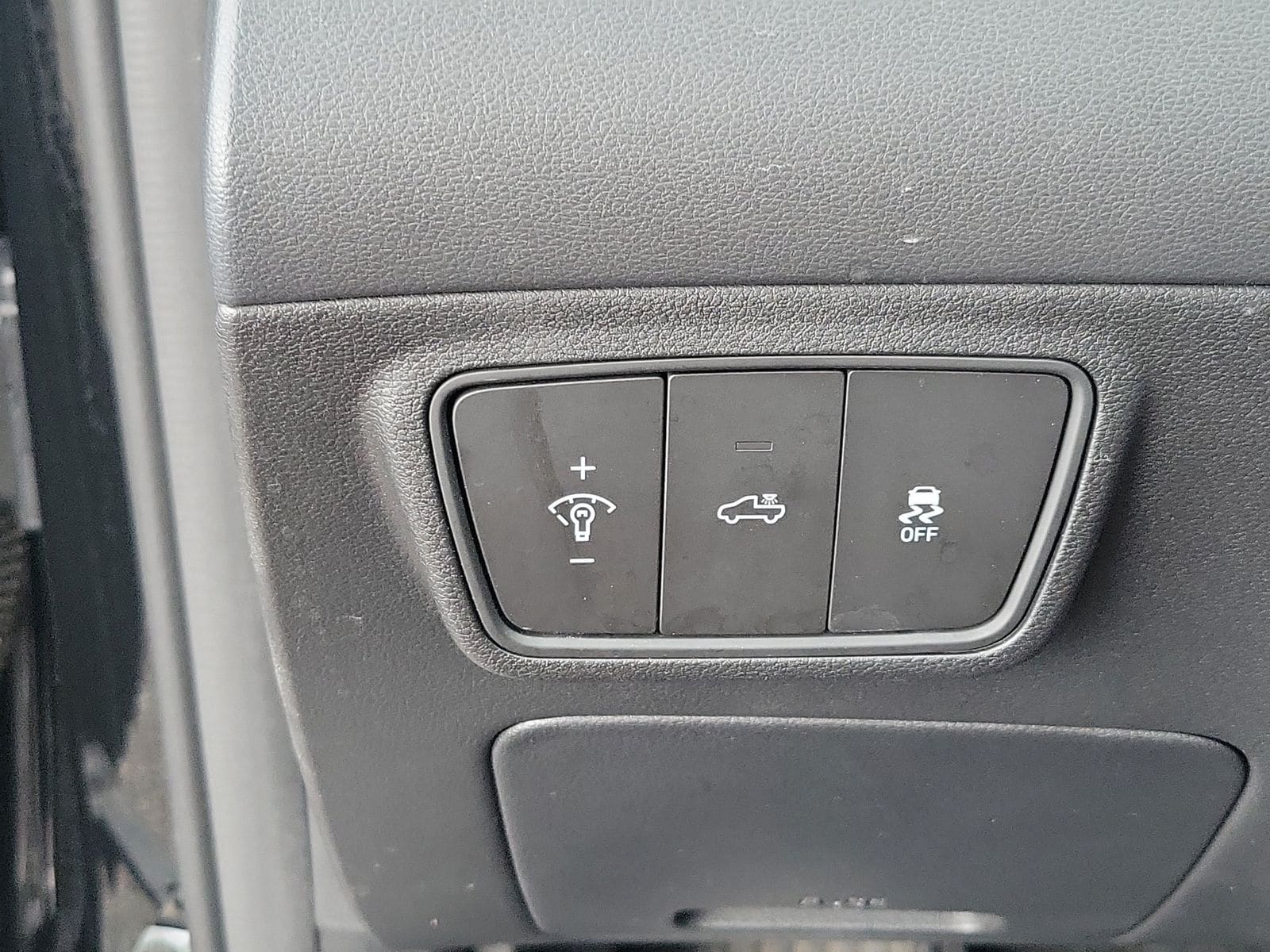 2023 Hyundai Santa Cruz Limited - Photo 28