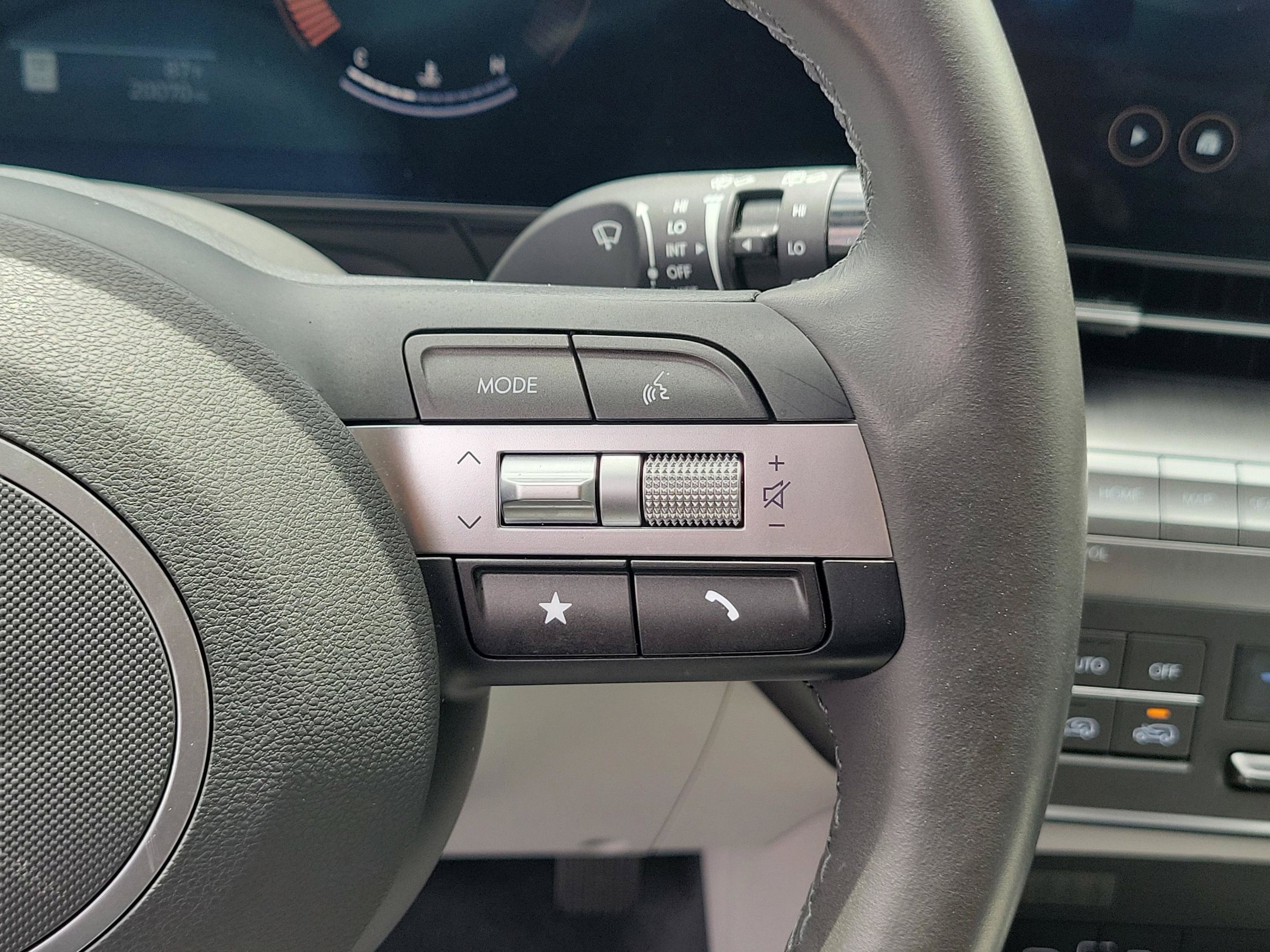 2024 Hyundai Kona SEL - Photo 27