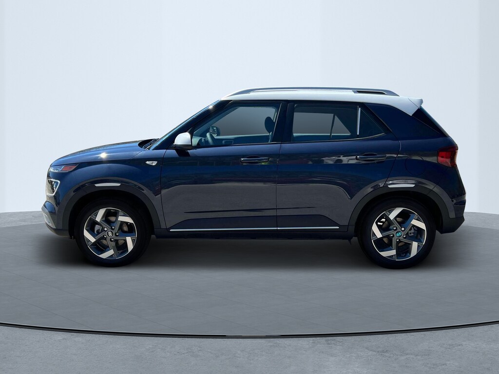 New 2025 Hyundai Venue Limited SUV