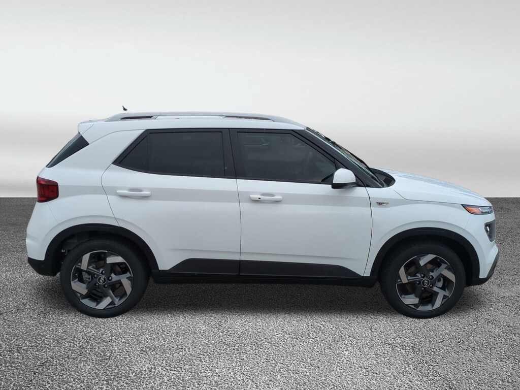 New 2026 Hyundai Venue SEL SUV
