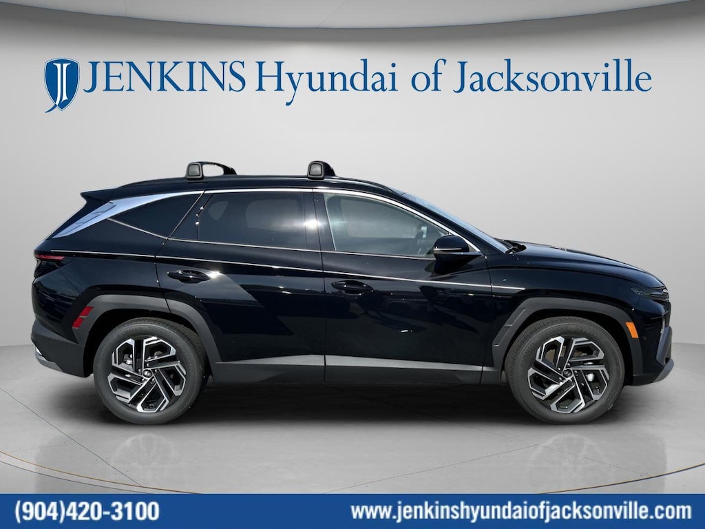 New 2026 Hyundai Tucson Limited FWD SUV