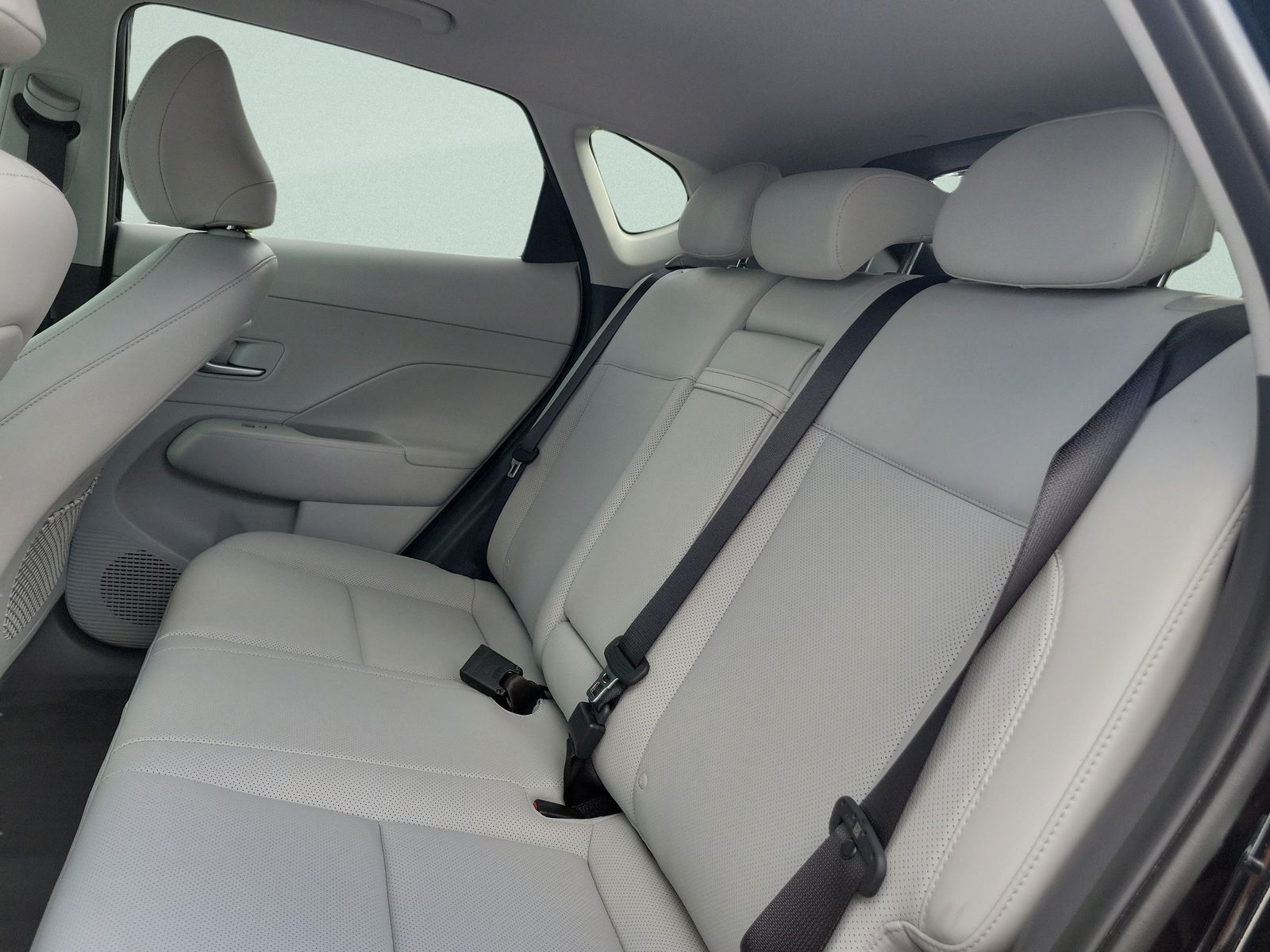 2025 Hyundai Kona Limited - Photo 19