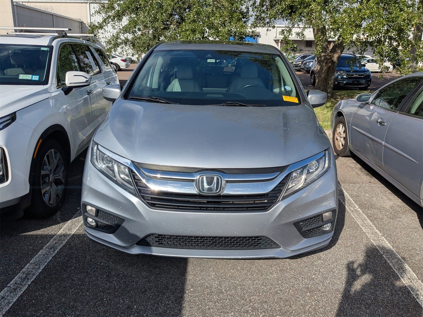 2018 Honda Odyssey EX-L photo 2