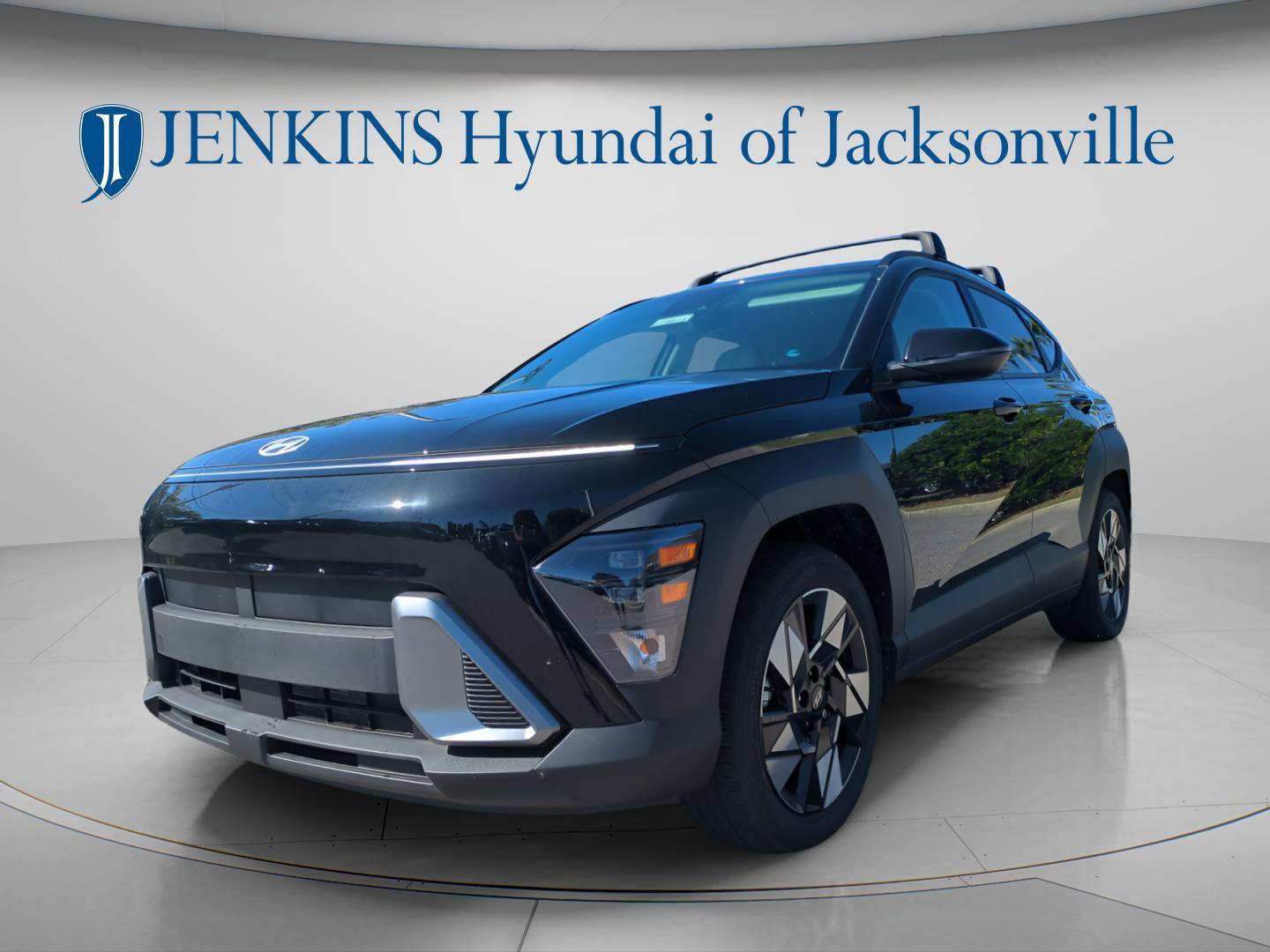 2025 Hyundai Kona SEL - Photo 4