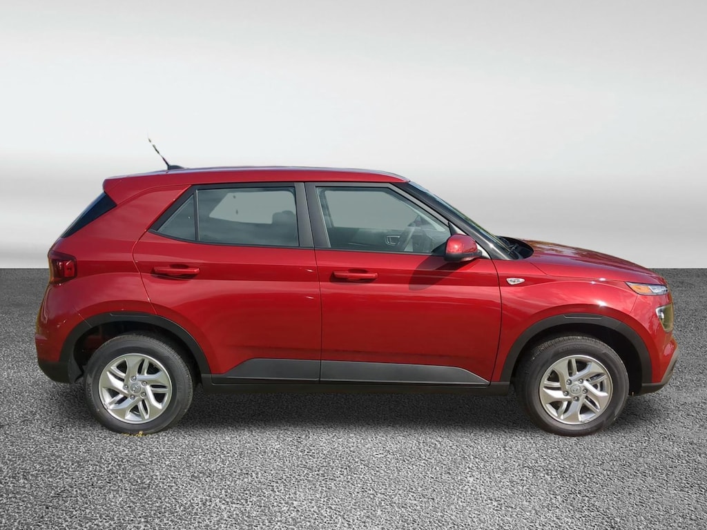 New 2026 Hyundai Venue SE SUV