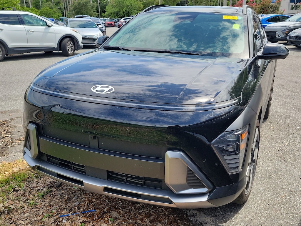 Used 2025 Hyundai Kona Limited SUV