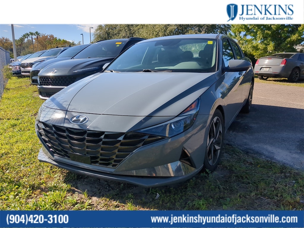 Certified 2022 Hyundai Elantra SEL Sedan