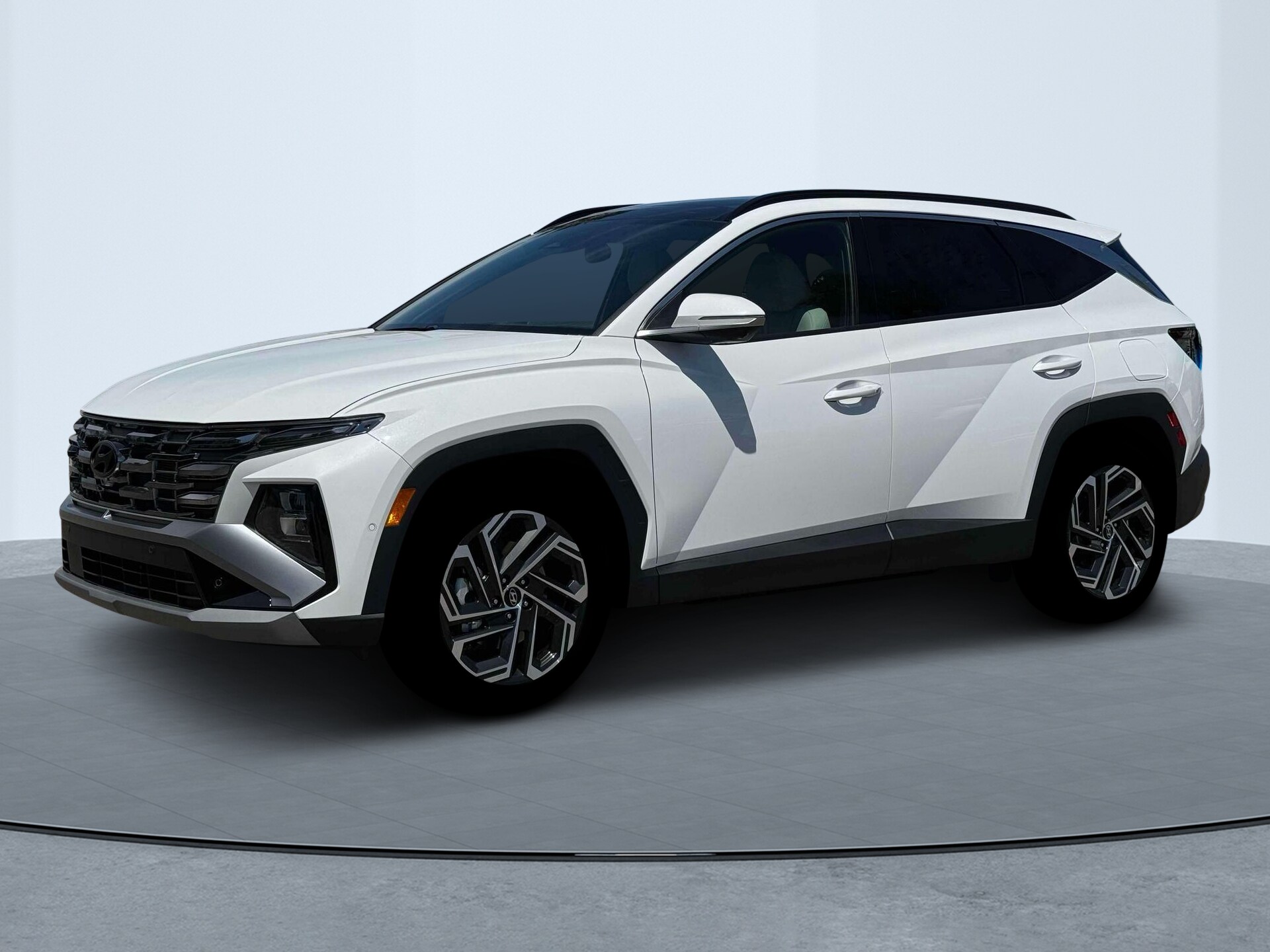 2026 Hyundai Tucson Limited photo 2
