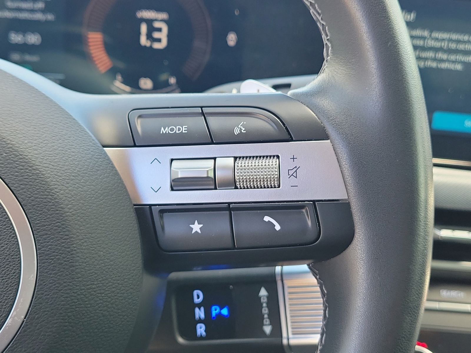 2025 Hyundai Sonata Hybrid SEL - Photo 32