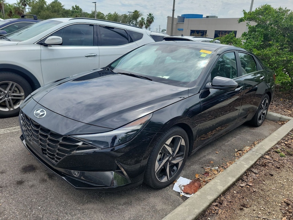 Used 2023 Hyundai Elantra Hybrid Limited Sedan