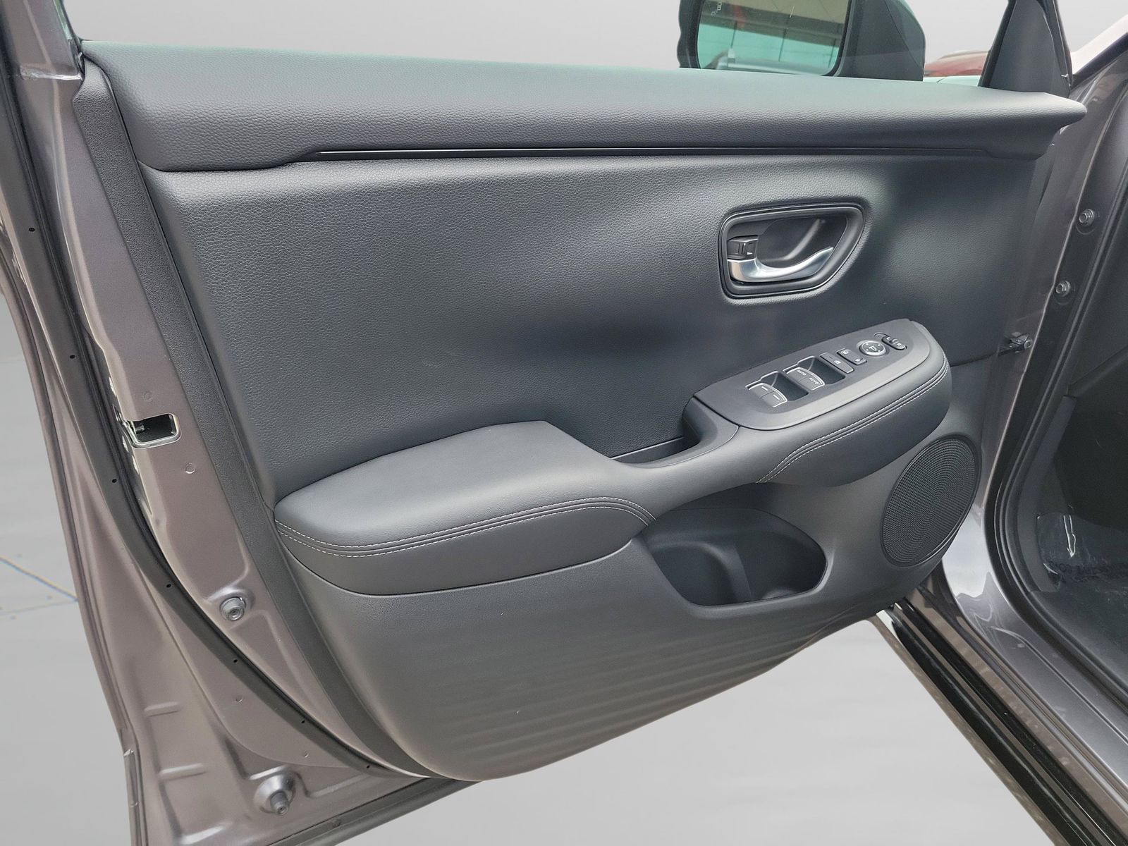 2025 Honda HR-V EX-L - Photo 24