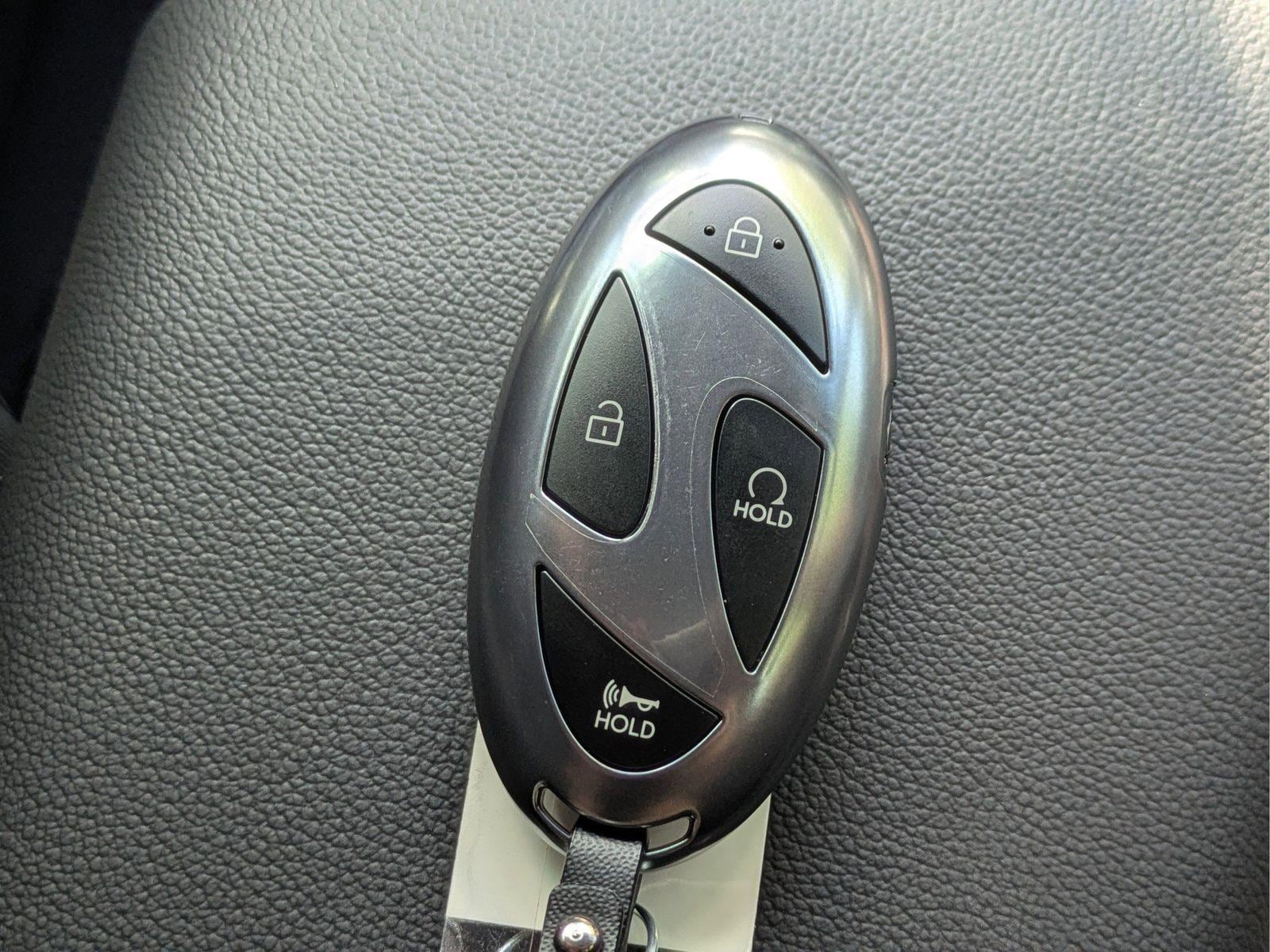 2025 Hyundai Elantra SEL - Photo 38