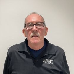 Staff member Norman Lamere from ID_6fe259abcdf4