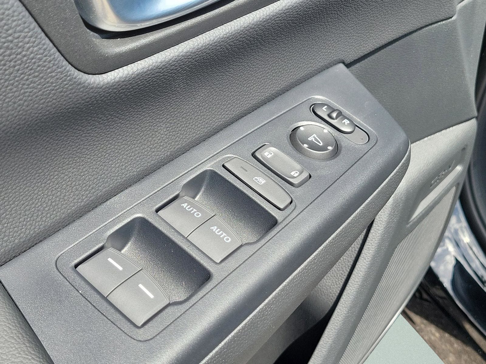 2026 Honda CR-V TrailSport - Photo 27