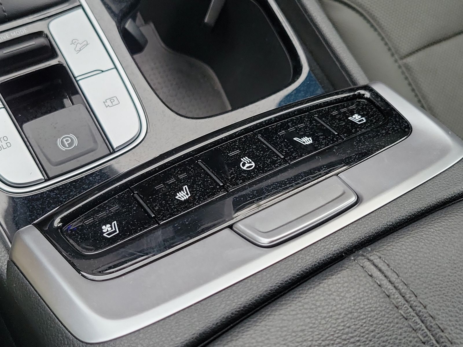 2023 Hyundai Santa Cruz Limited - Photo 39