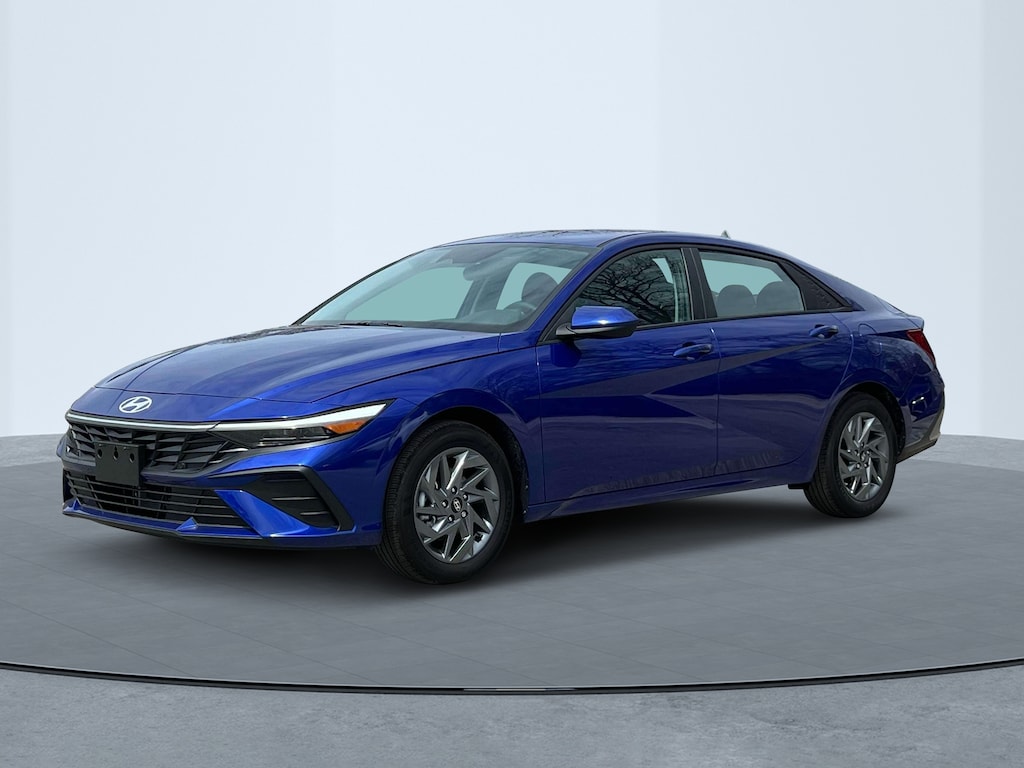 New 2025 Hyundai Elantra Hybrid Blue Sedan