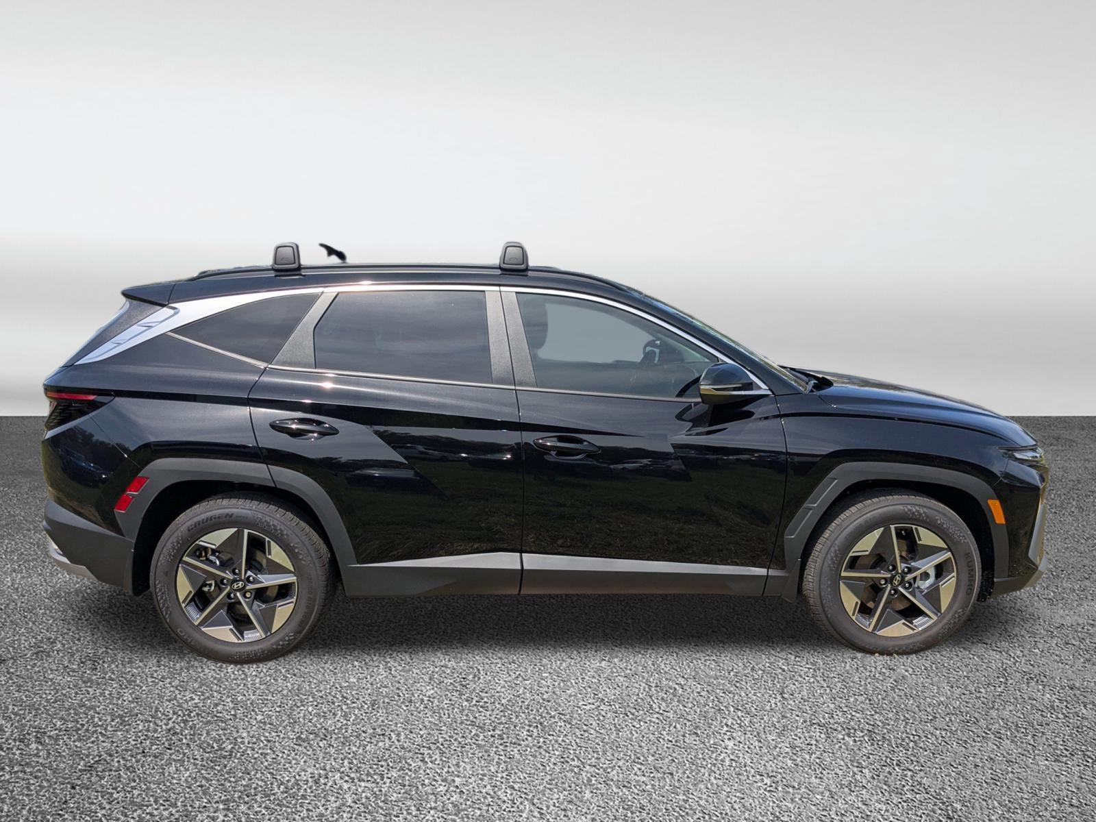 2026 Hyundai Tucson SEL Convenience photo 2